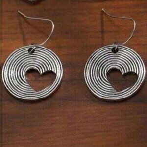 Boho Silver Heart Earrings A1478